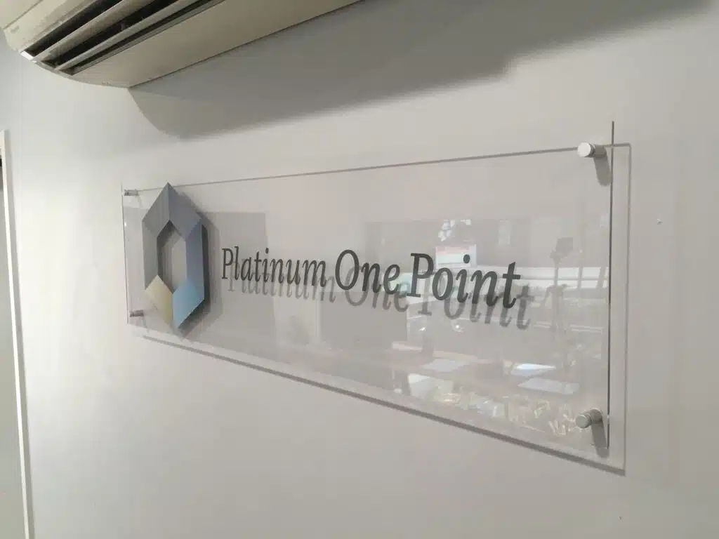 CLEAR PERSPEX SIGN ON PINS